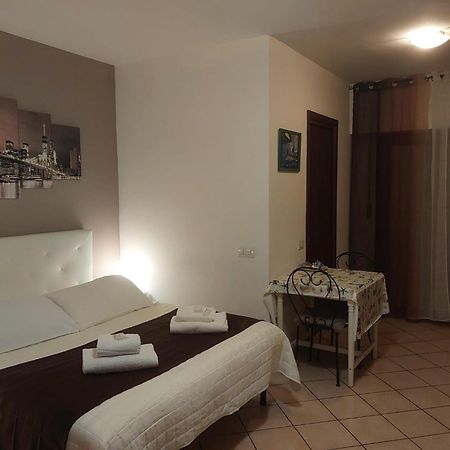 Cozy Studio - Monolocale - Fiumicino Aeroporto E Fiera - Self Check-In Dış mekan fotoğraf